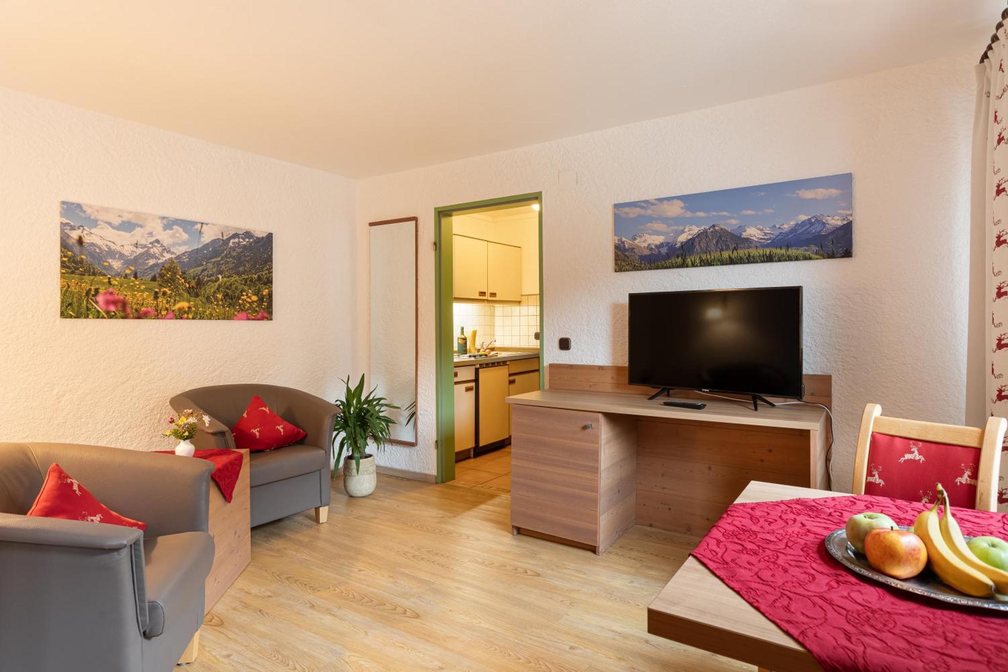 Familien- Und Wellnesshotel "Landhaus Viktoria" Oberstdorf Eksteriør bilde